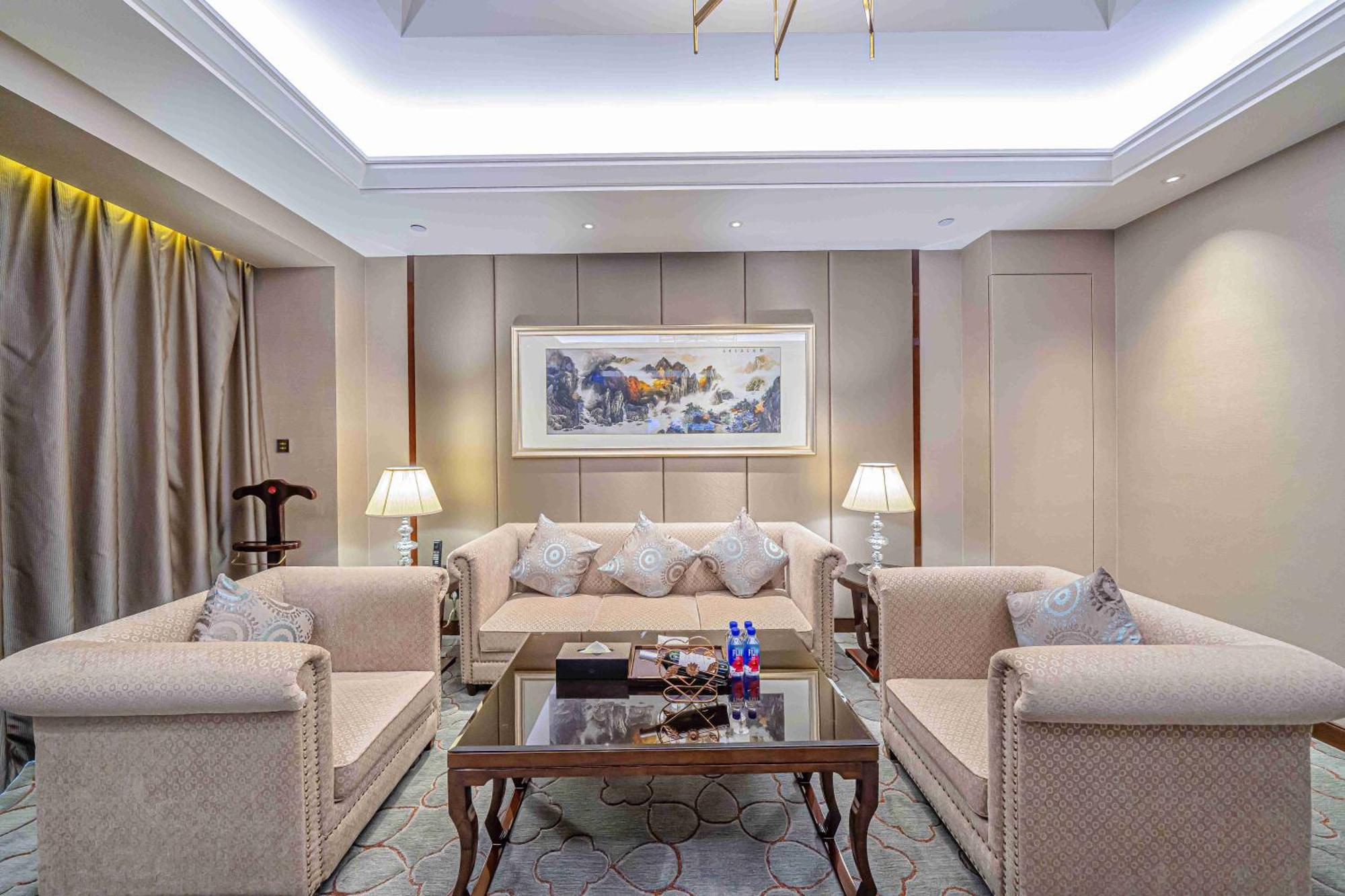 Zhaolin Grand Hotel Пекин Екстериор снимка